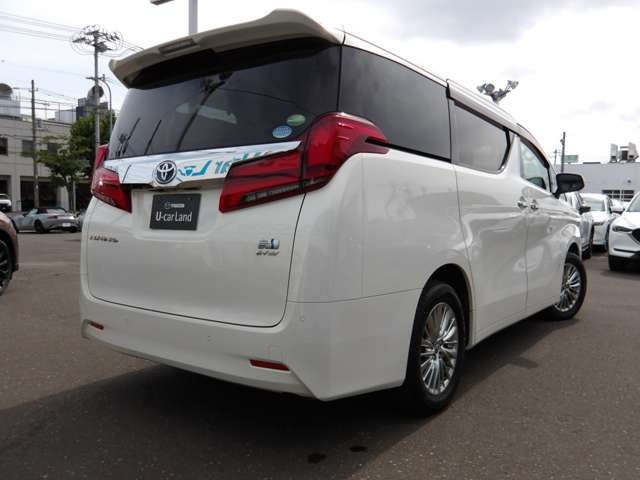 アルファードハイブリッド 2.5 G E-Four 4WD