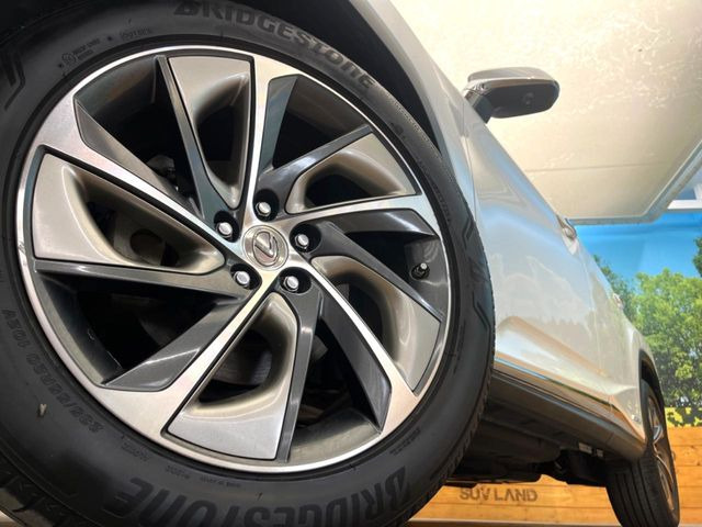 �y����20�C���`�A���~�z�C�[���z�O�ςɃ}�b�`���������A���~�z�C�[���𑕒����Ă���܂��B�e��ЊO�A���~�z�C�[����A�X�^�b�h���X�^�C�����戵�����Ă���܂��B���񂲑��k����������