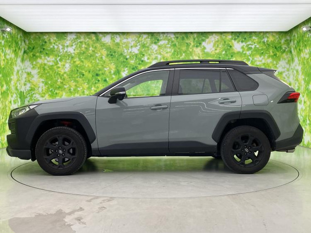 RAV42.0 アドベンチャー オフロードパッケージ II 4WD
