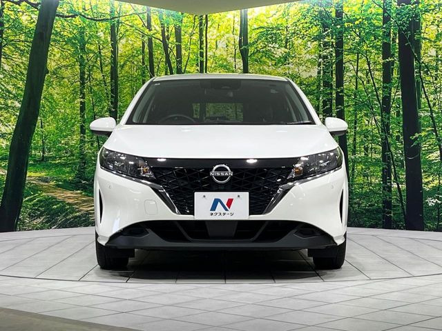 弊社では、全車『修復歴なし』のお車のみ取り扱っております。専任バイヤーによる厳選した仕入れの後、入庫後の車両チェックを行い、ネクステージが認定した高品質な中古車をご提供しております。