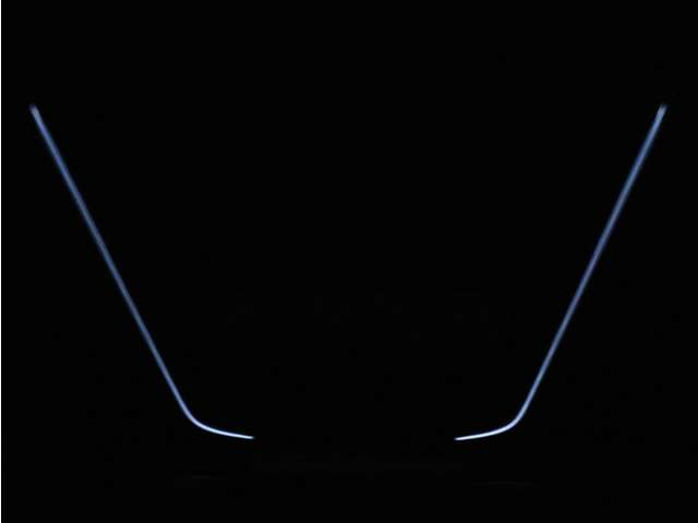 夜間に室内を照らしてくれるルームライトです