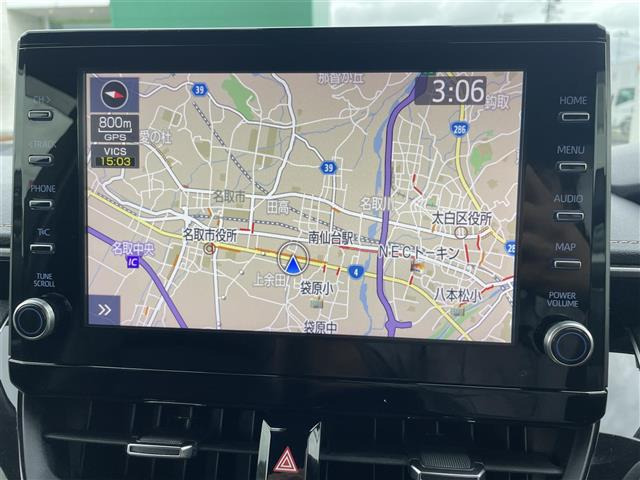カローラツーリング1.8 ハイブリッド W×B
