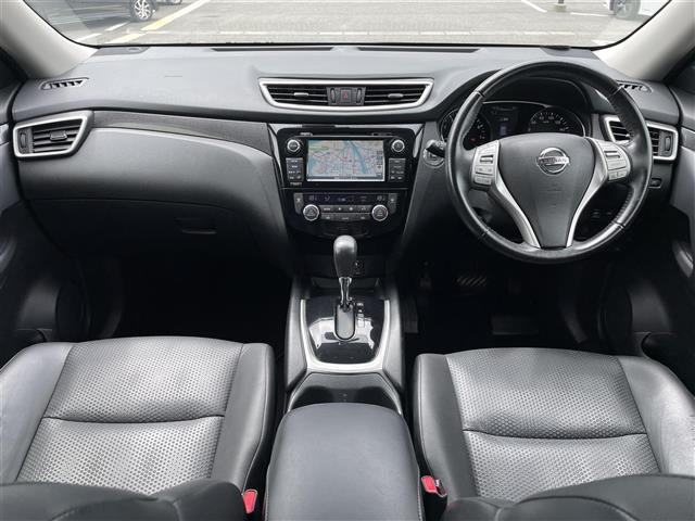 エクストレイル2.0 20Xt ブラックエクストリーマーX エマージェンシーブレーキパッケージ 4WD