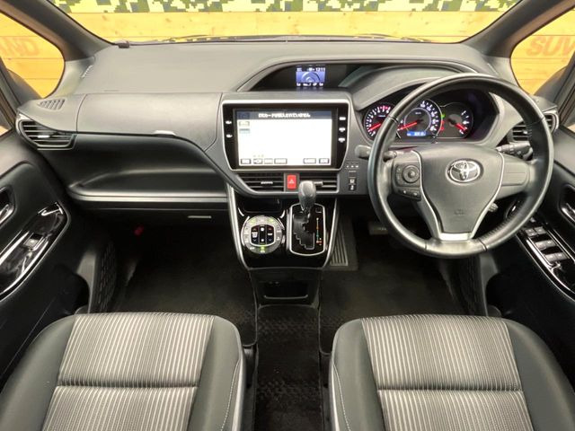 ヴォクシー2.0 ZS 煌