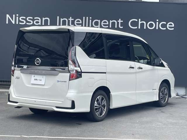 セレナ1.2 e-POWER ハイウェイスターV