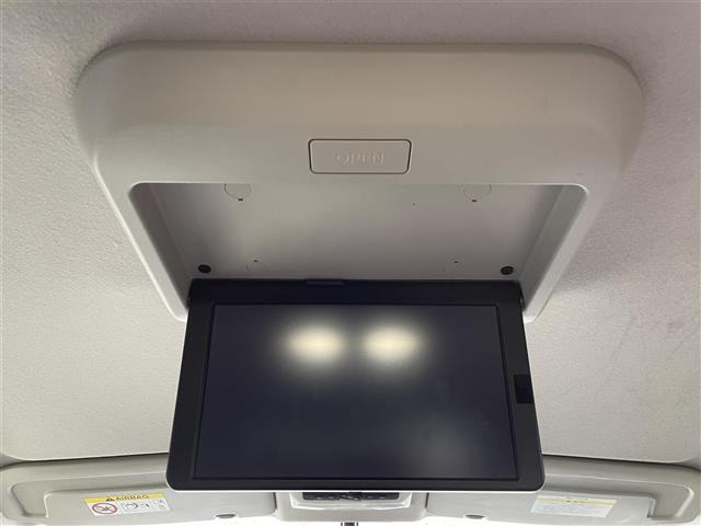 セレナ1.2 e-POWER ハイウェイスターG