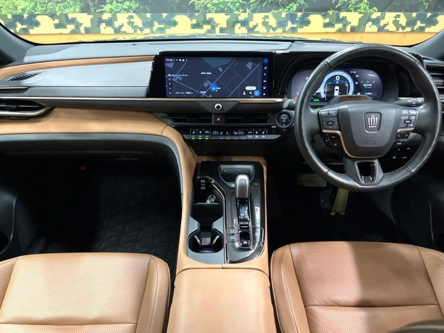 クラウンスポーツ2.5 Z E-Four 4WD