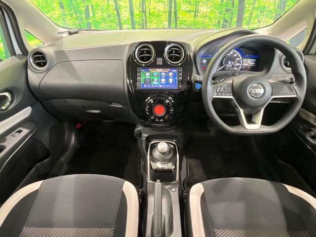 ノート1.2 e-POWER X FOUR Vセレクション 4WD