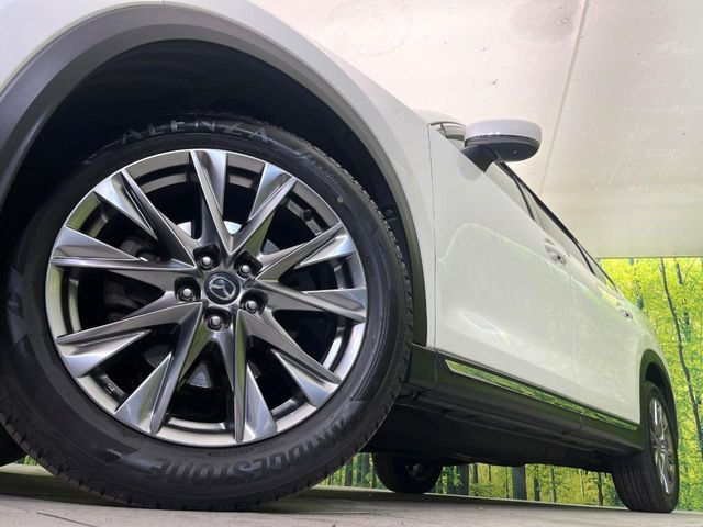 �y�����A���~�z�C�[���z�O�ςɃ}�b�`���������A���~�z�C�[���𑕒����Ă���܂��B�e��ЊO�A���~�z�C�[����A�X�^�b�h���X�^�C�����戵�����Ă���܂��B���񂲑��k����������