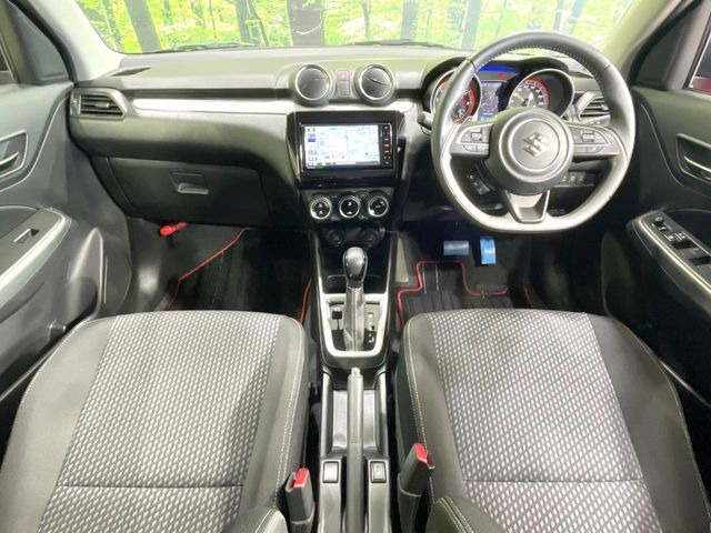 スイフト1.2 ハイブリッド(HYBRID) RS