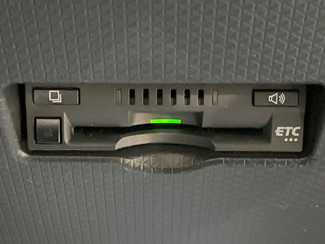【ETC】高速道路の料金所をストレスなく通過!話題のスポットやサービスエリアに多い「スマートIC」利用時は必須のアイテムです。当店でセットアップを実施、ご納車当日からすぐにご利用いただけます!