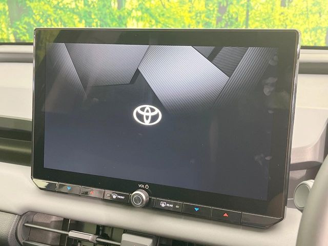 �y12.9�C���` �f�B�X�v���C�I�[�f�B�I�z���ʂ̃f�B�X�v���C��AppleCarPlay��AndroidAuto�����p�\�B�傫�ȉ�ʂŃX�}�z�i�r�A�v���������p���������܂���