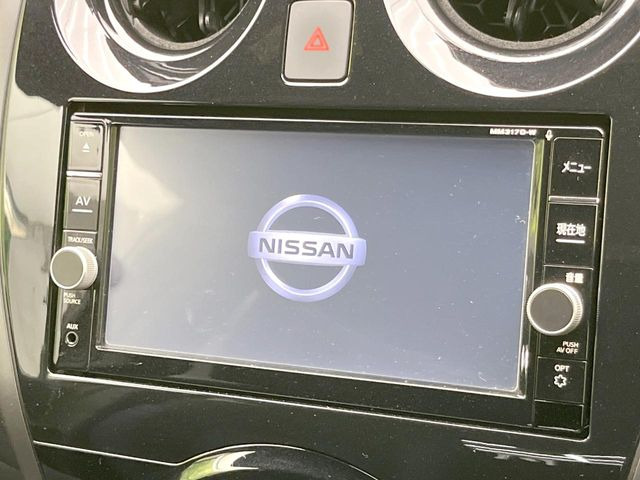 ノート1.2 e-POWER X ブラックアロー