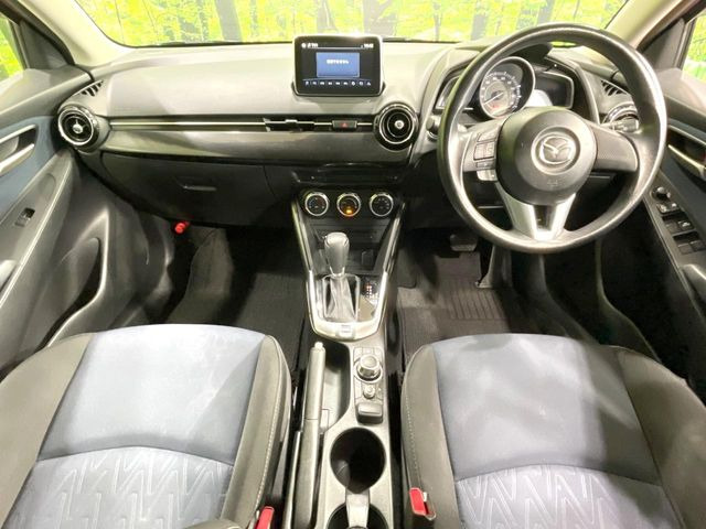 デミオ1.3 13S