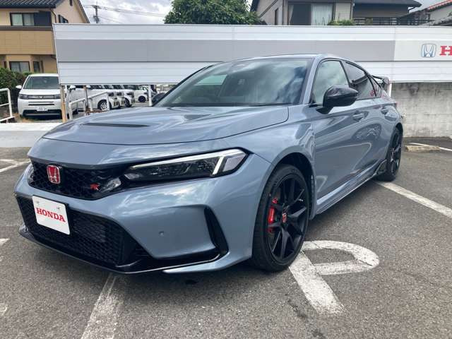 シビックタイプR2.0 レーシング ブラックパッケージ