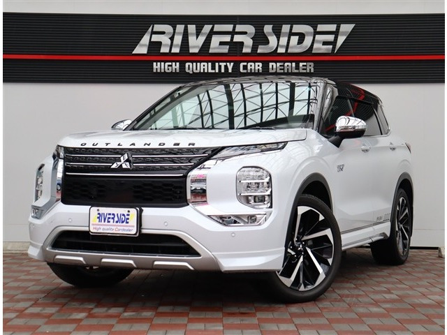 アウトランダーPHEV 2.4 P 4WD
