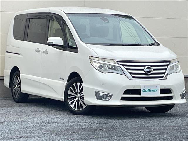 セレナ2.0 ハイウェイスター S-HYBRID