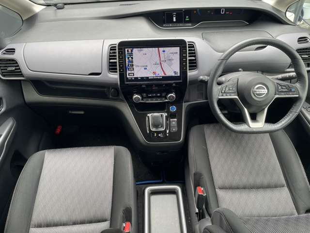 セレナ1.2 e-POWER ハイウェイスターV