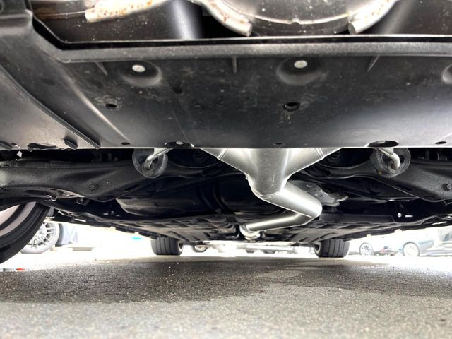 下回りがきれいなうちに、防錆加工の施工がオススメ。降雪地域はもちろん、沿岸部にお住いの方や、趣味でマリン・ウィンタースポーツをされる方にご好評いただいております。