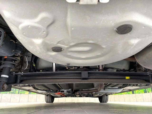 下回りがきれいなうちに、防錆加工の施工がオススメ。降雪地域はもちろん、沿岸部にお住いの方や、趣味でマリン・ウィンタースポーツをされる方にご好評いただいております。