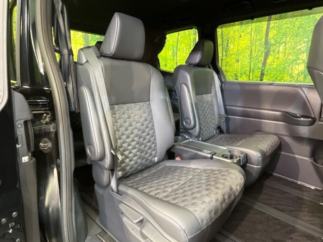 ���ڒ����̓E�H�[�N�X���[�ƂȂ��Ă���܂��B���ڂƎO��ڂ̈ړ�����~�肪�Ƃ��Ă��y�ɂȂ�̂ŁA���~��̍ۂ��X�g���X�������邱�Ƃ͂���܂����