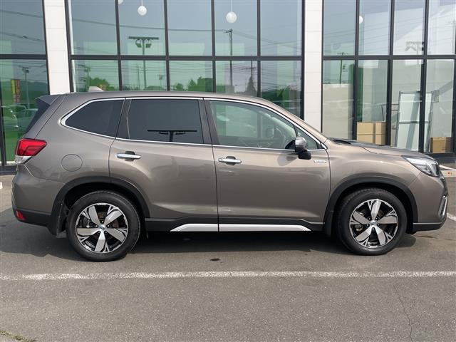 フォレスター2.0 アドバンス 4WD