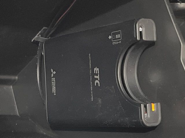 【ETC】高速道路の料金所をストレスなく通過!話題のスポットやサービスエリアに多い「スマートIC」利用時は必須のアイテムです。当店でセットアップを実施、ご納車当日からすぐにご利用いただけます!
