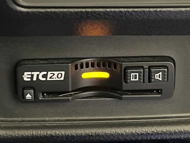 【ETC】高速道路の料金所をストレスなく通過!話題のスポットやサービスエリアに多い「スマートIC」利用時は必須のアイテムです。当店でセットアップを実施、ご納車当日からすぐにご利用いただけます!