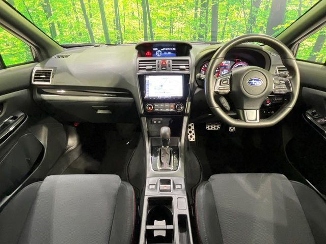 WRXS4 2.0 GT アイサイト 4WD