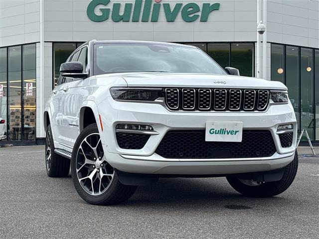 グランドチェロキーサミットリザーブ 4xe 4WD