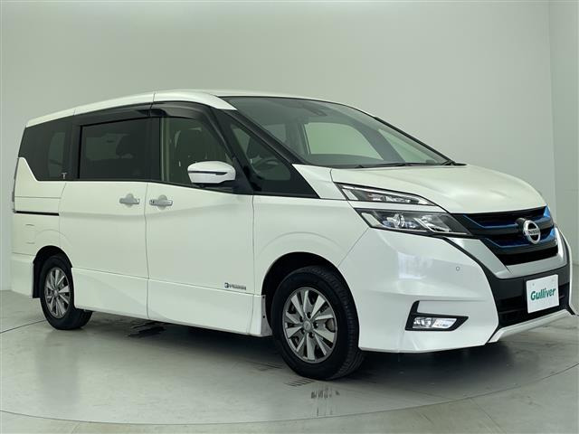 セレナ1.2 e-POWER ハイウェイスターV