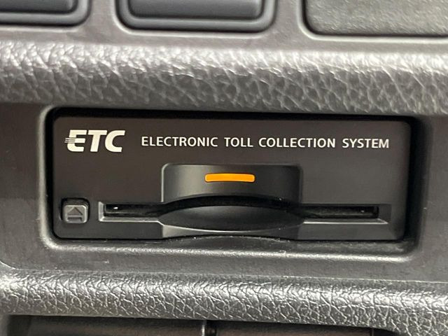 【ETC】高速道路の料金所をストレスなく通過!話題のスポットやサービスエリアに多い「スマートIC」利用時は必須のアイテムです。当店でセットアップを実施、ご納車当日からすぐにご利用いただけます!