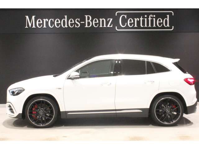 GLAクラスAMG GLA45 S 4マチックプラス 4WD