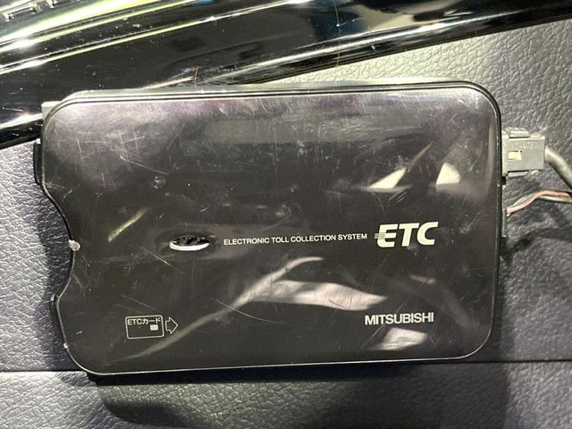 【ETC】高速道路の料金所をストレスなく通過!話題のスポットやサービスエリアに多い「スマートIC」利用時は必須のアイテムです。当店でセットアップを実施、ご納車当日からすぐにご利用いただけます!