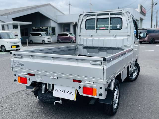 クリッパートラックDX 4WD