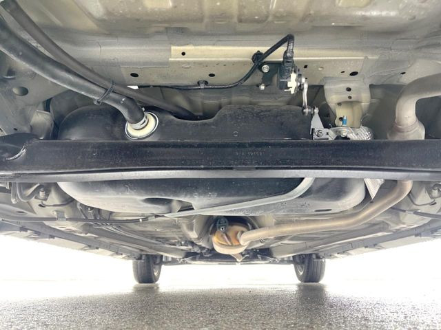 下回りがきれいなうちに、防錆加工の施工がオススメ。降雪地域はもちろん、沿岸部にお住いの方や、趣味でマリン・ウィンタースポーツをされる方にご好評いただいております。