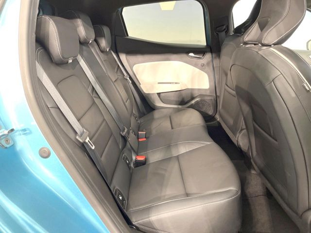 ���㕔���Ȃ��C�ɂȂ�悤�ȃL�Y�E�����ւ��蓙�A�傫�ȃ_���[�W�͂Ȃ��A�ǍD�ȏ�Ԃł��B