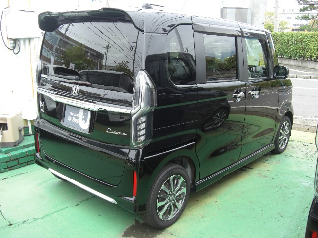 N-BOXカスタムL 4WD