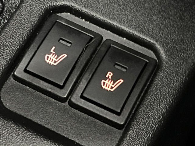 【シートヒーター】寒い日に重宝するシートヒーター!エアコンより早く温まってくれるので寒がりの人も安心ですね♪エアコンの温風は乾燥するから苦手、という方にもをおすすめです。