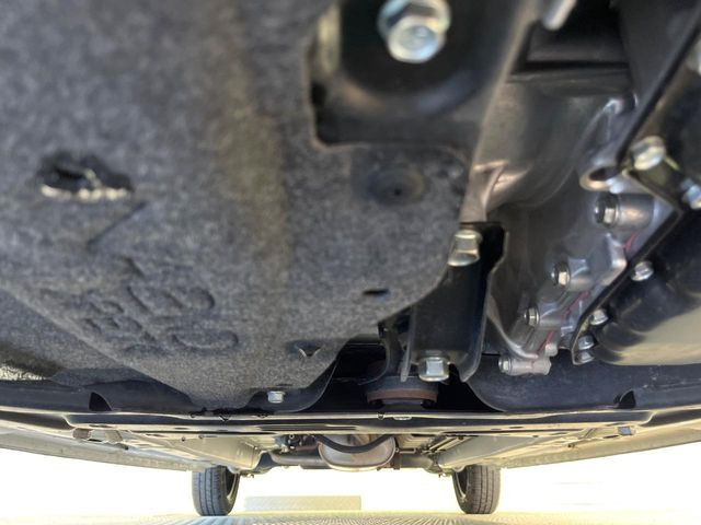 下回りがきれいなうちに、防錆加工の施工がオススメ。降雪地域はもちろん、沿岸部にお住いの方や、趣味でマリン・ウィンタースポーツをされる方にご好評いただいております。
