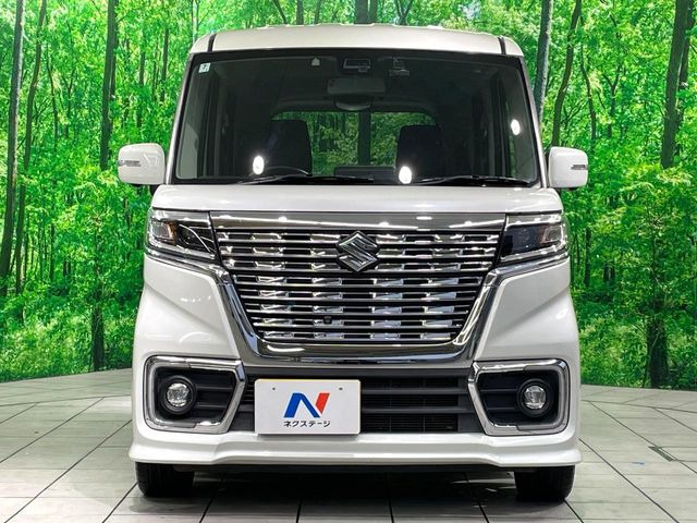 弊社では、全車『修復歴なし』のお車のみ取り扱っております。専任バイヤーによる厳選した仕入れの後、入庫後の車両チェックを行い、ネクステージが認定した高品質な中古車をご提供しております。