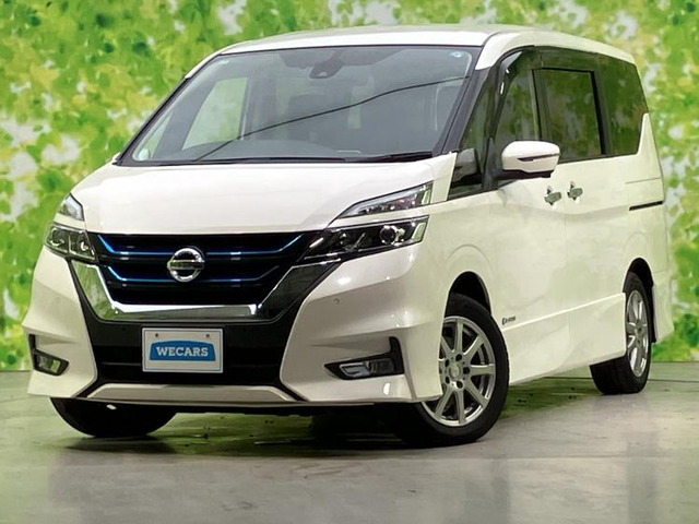 セレナ1.2 e-POWER ハイウェイスターV