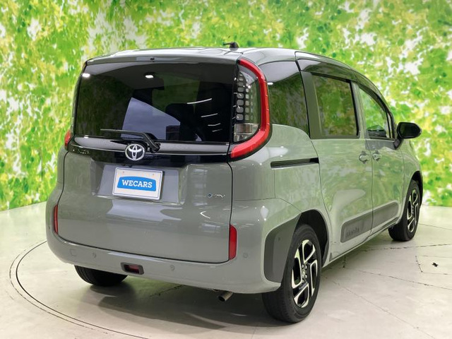 シエンタハイブリッド 1.5 Z E-Four 4WD
