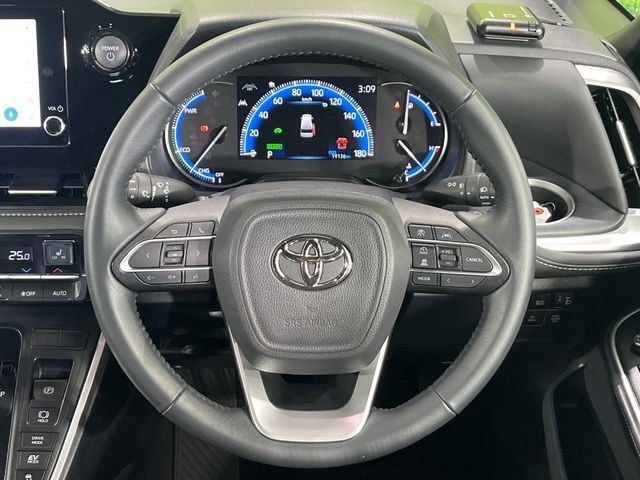 【ステアリングスイッチ】運転中、前方から目線をそらすことなく、オーディオ等の操作が可能な便利機能!安心&快適なドライブを演出してくれます♪