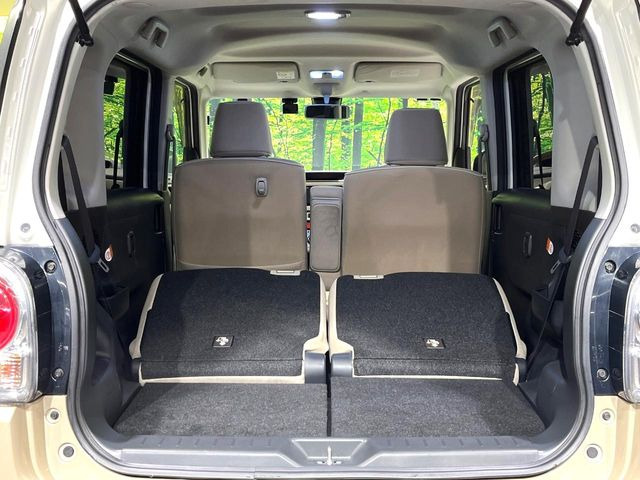 普段のお買い物や通勤、送迎等に十分な荷室スペースを確保しております。セカンドシートを倒すと、大きな荷物の積載も可能です♪