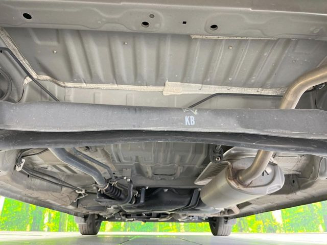 下回りがきれいなうちに、防錆加工の施工がオススメ。降雪地域はもちろん、沿岸部にお住いの方や、趣味でマリン・ウィンタースポーツをされる方にご好評いただいております。