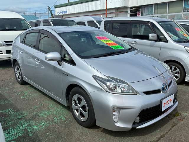 プリウス1.8 S