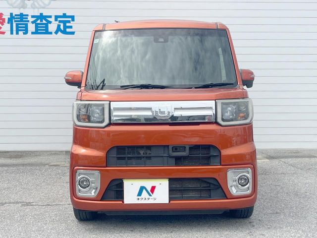弊社では、全車『修復歴なし』のお車のみ取り扱っております。専任バイヤーによる厳選した仕入れの後、入庫後の車両チェックを行い、ネクステージが認定した高品質な中古車をご提供しております。