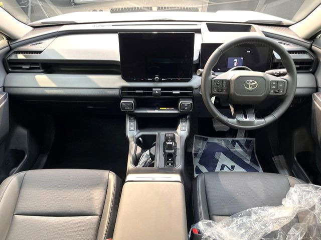 RAV42.5 Z E-Four 4WD