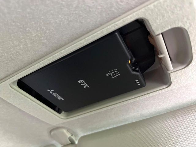 【ETC】高速道路の料金所をストレスなく通過!話題のスポットやサービスエリアに多い「スマートIC」利用時は必須のアイテムです。当店でセットアップを実施、ご納車当日からすぐにご利用いただけます!